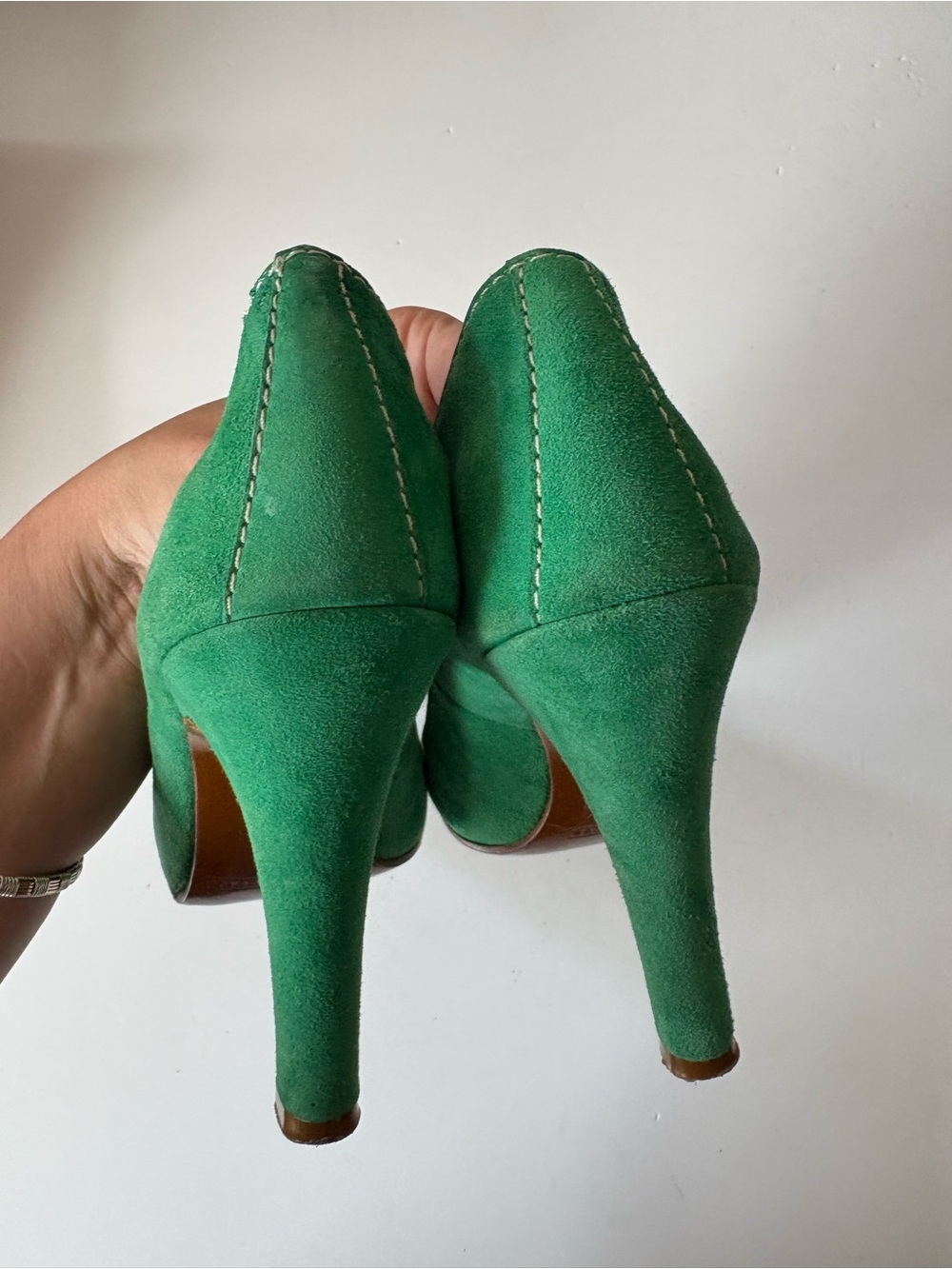 Marc‎ Jacobs || Vintage Suede Tassel Pumps Heels Round Toe Kelly Green 39.5 - Picture 10 of 11